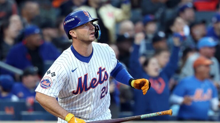 Pete Alonso 101824